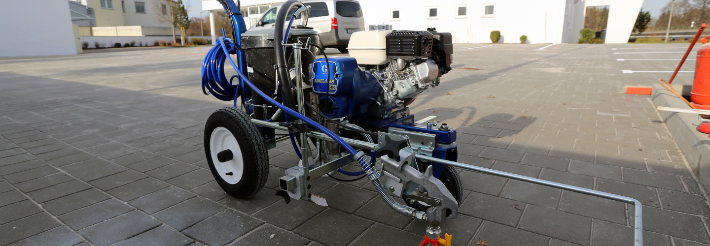 Markierungsarbeiten, LineLazer 3400 in Chemnitz und Regensburg