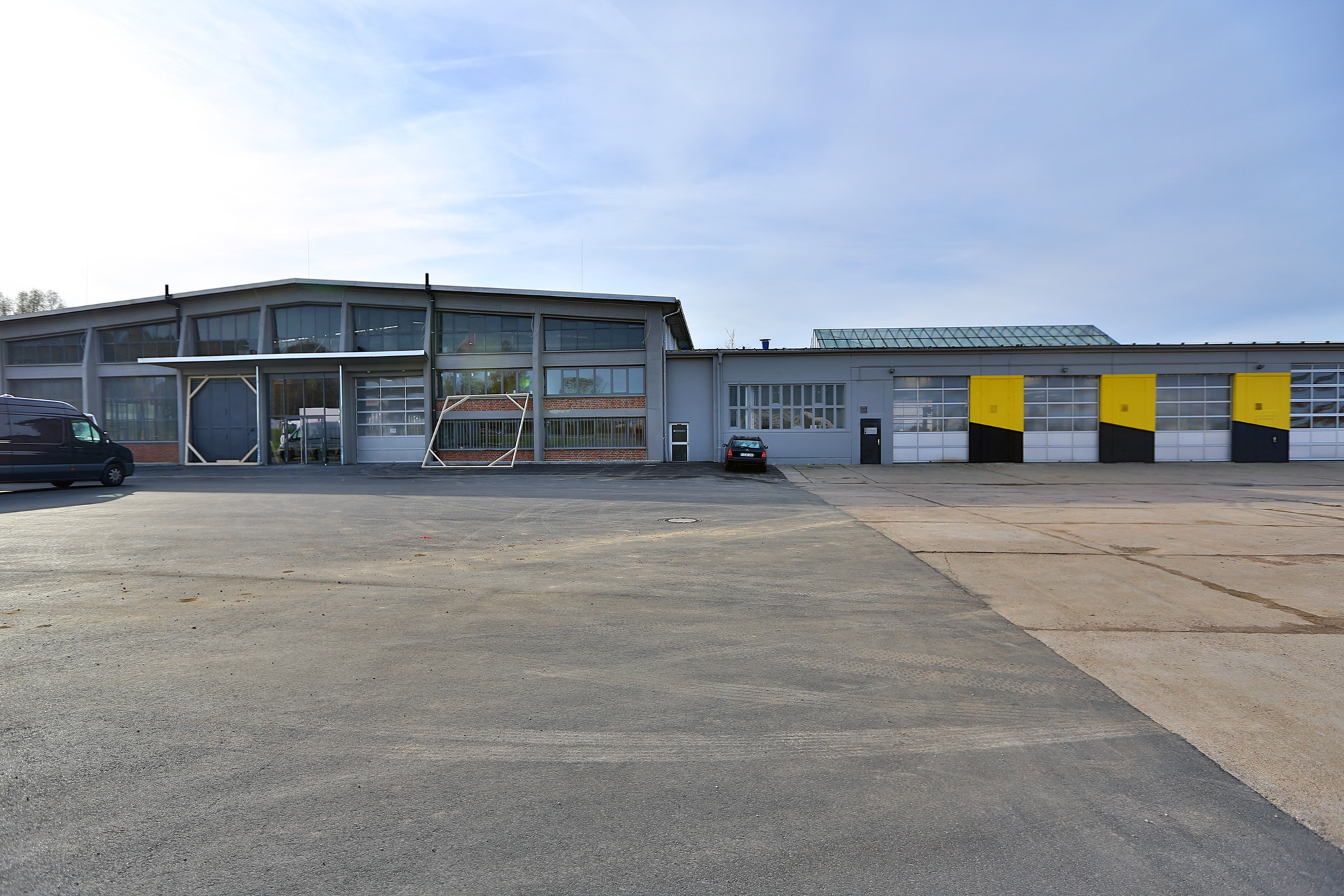 kraftverkehr_fassade